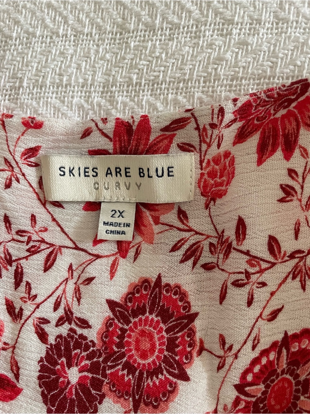 Women’s Floral Short-Sleeve Top, Sailor neckline, plus size 2X, 100% rayon - Picture 3 of 7